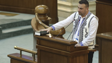 Senatorul Adrian Peiu părăsește S.O.S. România și se alătură PNL