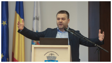 Ciucu: Reorganizarea PMB suspendată, situaţie imposibilă, oameni şi posturi pierdute
