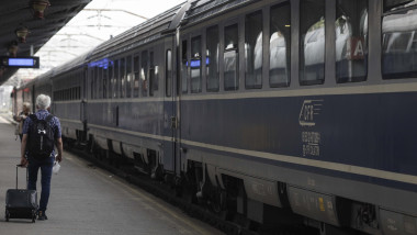 Caniculă: CFR SA impune restricții de viteză pe căile ferate
