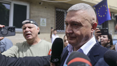 Șeful Armatei Române, generalul Gheorghiță Vlad, acuzat de DNA