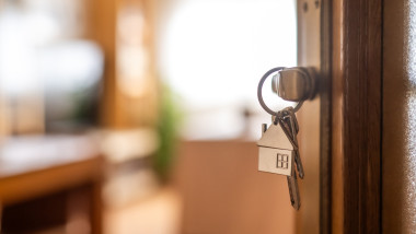 Prețurile locuințelor, creștere de 130% în 10 ani. Românii, decizia cumpărării casei
