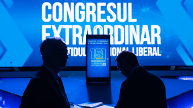 Orban, vedeta Congresului PNL; Bolojan își consolidează puterea