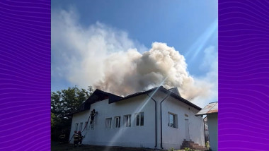Incendiu devastator la grădinița din Prahova, zeci de copii evacuați
