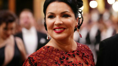 Ucraina cere Luxemburgului să anuleze concertul sopranei Anna Netrebko, pro-Putin