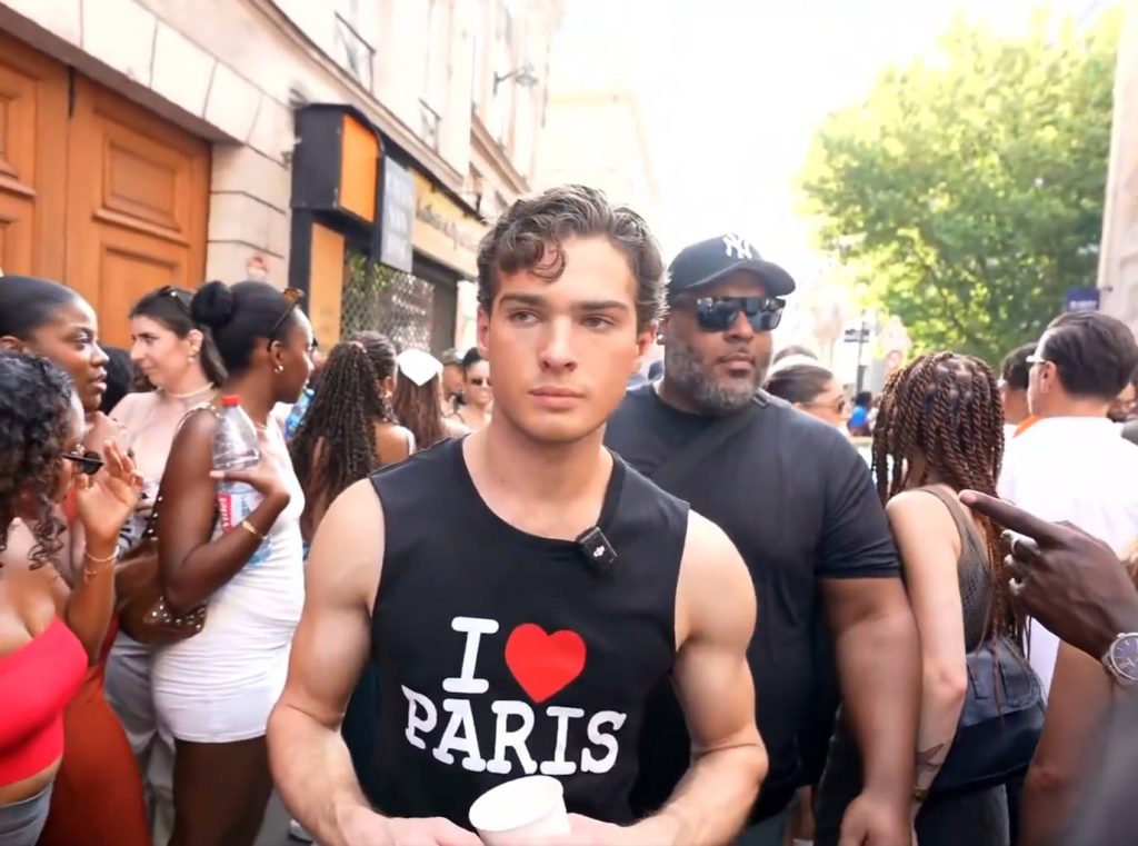 Clavicular, influencer american, șocat cultural la Paris