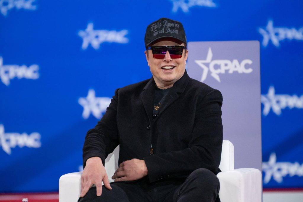 SpaceX: Acțiunile lui Elon Musk scad abrupt