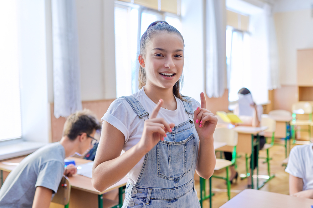 Elevii, după Evaluarea Națională la Română: bucurie pentru rezumat, dificultăți cu gramatica