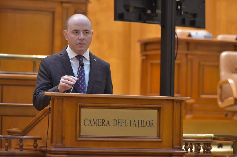 Lider PNL: Moțiune de cenzură împotriva guvernului Grindeanu, PSD „complet toxic