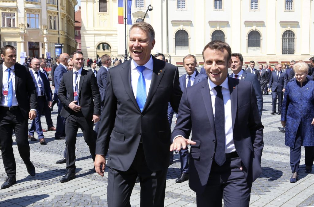 Apropiații lui Iohannis despre zvonurile revenirii la primărie: „Este doar «wunschdenken»
