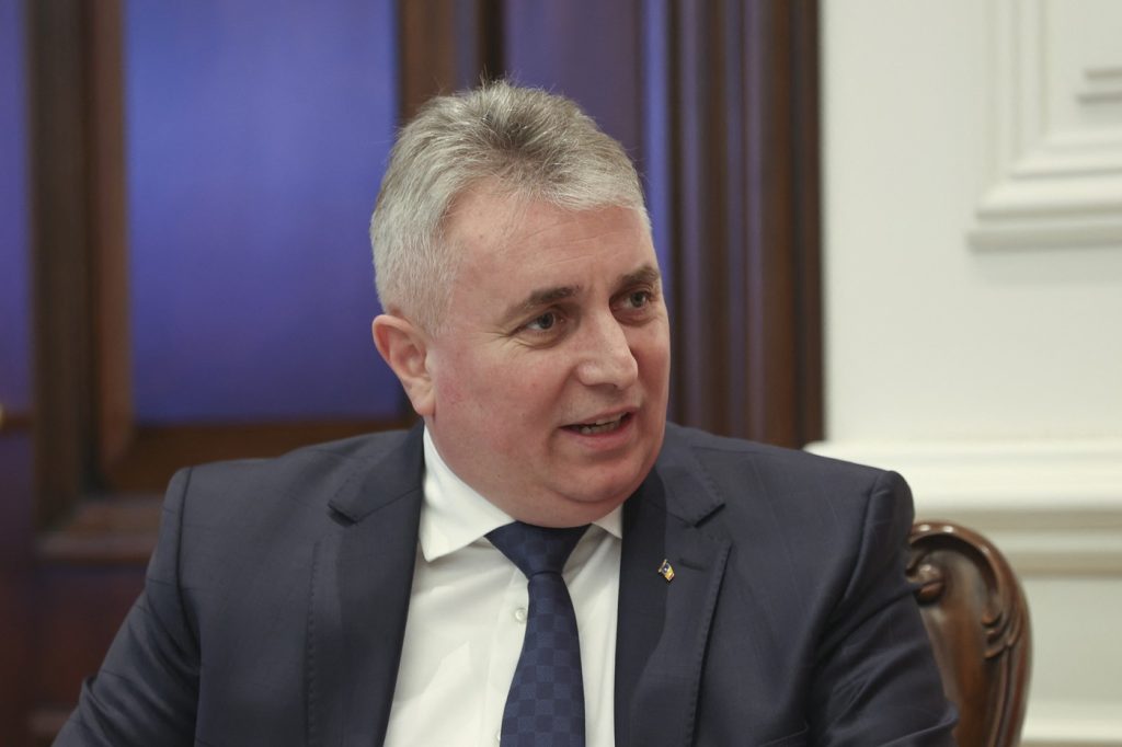 PNL în criză: unul dintre cei cinci excluși refuză să demisioneze