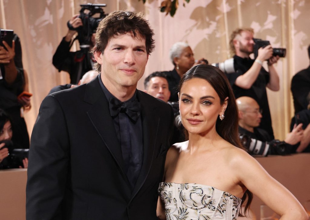 Mila Kunis, despre căsătoria cu Ashton Kutcher: „El m-a văzut în toate etapele vieții