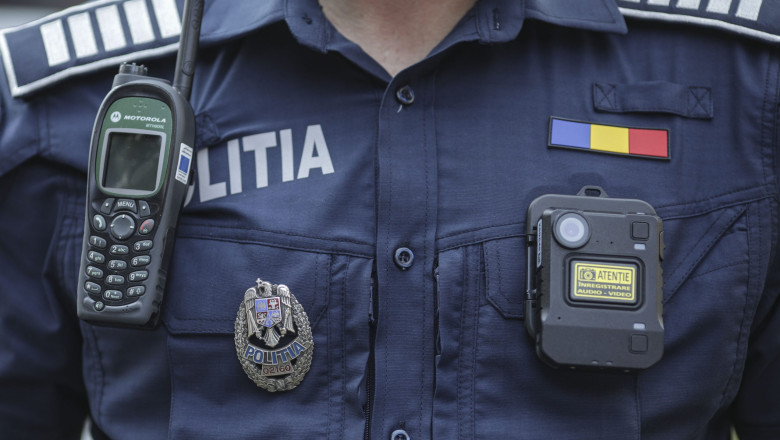 Mită contra permise de conducere: Cinci poliţişti din Arad au fost condamnaţi la închisoare cu executare