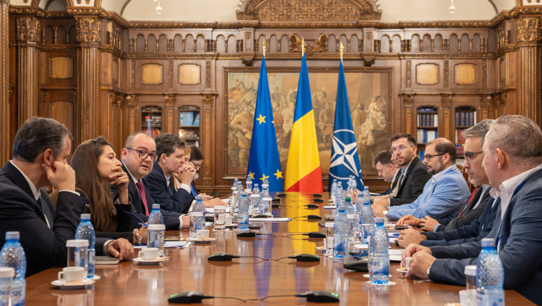 Președinția: Populismul e contra iubirii țării și susținerii UE