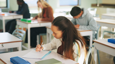 Înscrieri pentru bacalaureat toamnă 2026: Când încep probele din iulie-august
