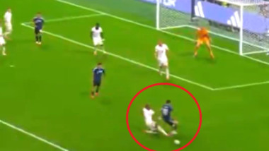 Scandalul VAR: Englezii cer anularea golului de 2-1 al Argentinei