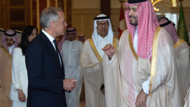 Canada critică Arabia Saudită, dar recunoaște propria dependență comercială