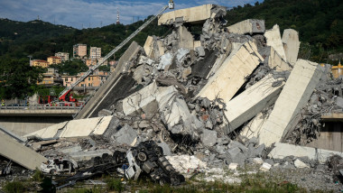 Podul Morandi: închisoare pentru tragedie cu 43 de morți, inclusiv 2 români