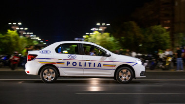 Polițist din Prahova își amanetează laptopul de serviciu, măsuri drastice luate