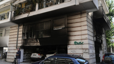 Atacuri incendiare la locuințele liderilor partidului grec la putere