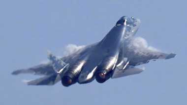 Rusia mobilizează SU-57 pentru apărarea rafinăriei din Omsk, fără succes