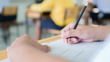 Rețeaua care a vândut subiecte de bacalaureat elevilor a acționat încă din 2023