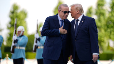 Trump, dezamăgit de NATO: „Nu aș fi venit la summit dacă nu era la Ankara