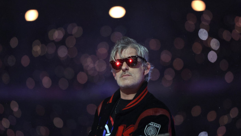 DJ-ul francez Kavinsky găsit mort în Paris, ar fi împlinit 51 de ani