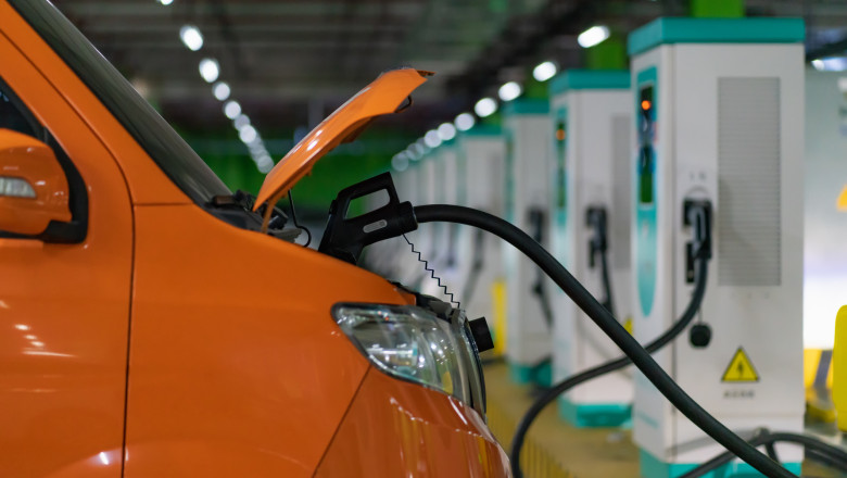 Mașinile chineze cuceresc Europa. Peste o treime din hibridele plug-in vândute provin de la mărci din China