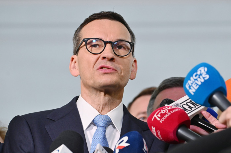 Conservatorii polonezi se îndreaptă, alarmă în Bruxelles