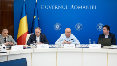 Guvernul pregătește o nouă intervenție pe piața carburanților