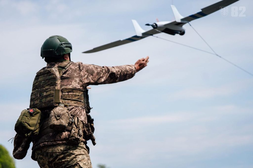 Pentagonul recunoaște că SUA se află la ani distanță de capacitatea Ucrainei de a produce drone