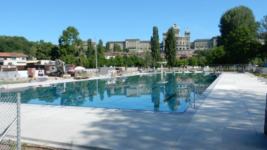 Elveția cere scuze persoanei trans după incidentul din ștrandul nudist