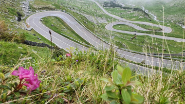 Trafic blocat pe Transfăgărăşan: Recomandările Poliției pentru șoferi