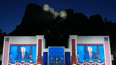 Trump la Muntele Rushmore: SUA, „cea mai excepţională naţiune