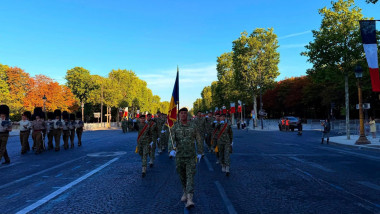 România participă la parada militară de Ziua Franței cu detașamentul de onoare al Brigăzii 30 Gardă „Mihai Viteazul”