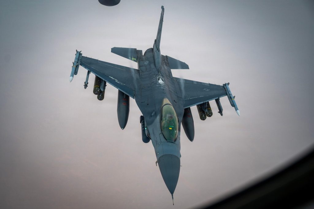 Iranul lansează atac surpriză, iar SUA și Arabia Saudită răspund în Irak