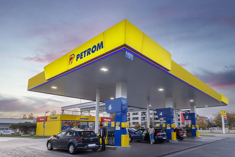 Bolojan avertizează: rezervele de carburanți în România la limită