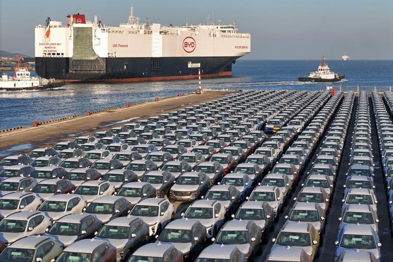 Chinezii au intrat în zona absurdă: 4 modele lansate zilnic, 650 de mașini noi de la începutul anului. Piața auto din China se prăbușește