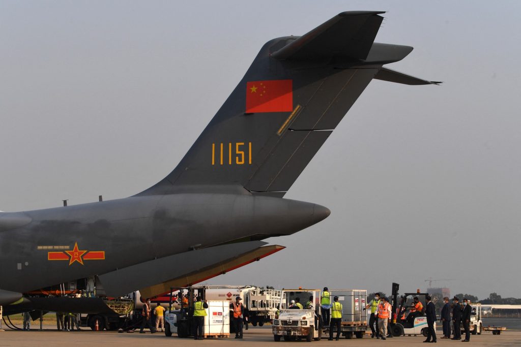 China pregătește lansator pentru Iran, să doboare avioane americane