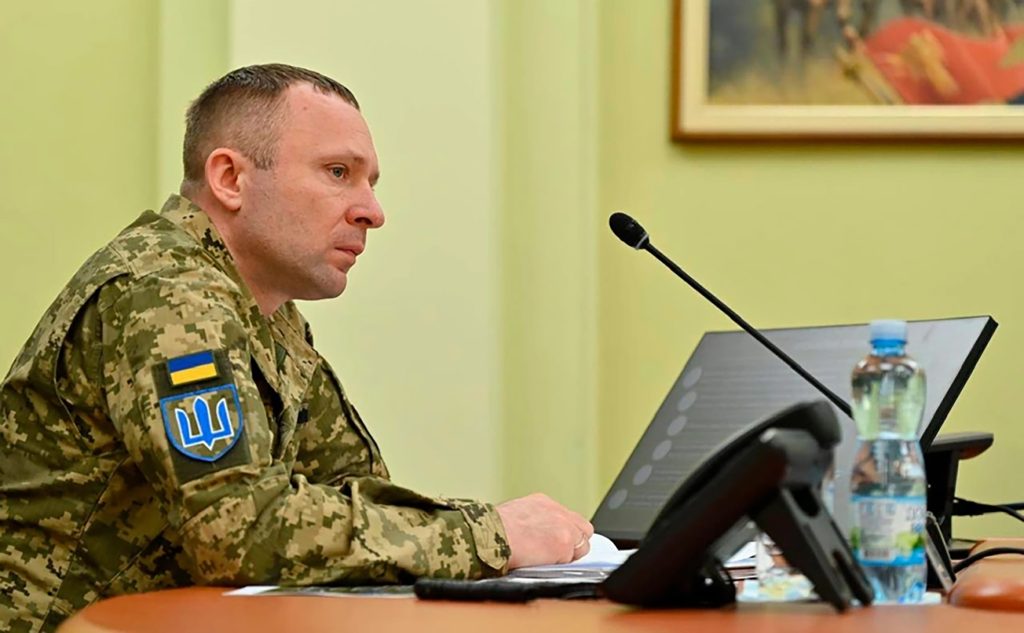 Șeful armatei ucrainene prezintă NATO viziunea pentru victorie asimetrică