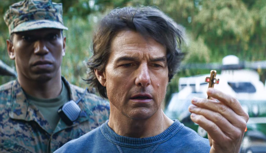 Fiica lui Tom Cruise a renunțat oficial la numele tatălui său celebru