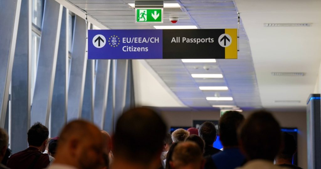 Italia suspendă Schengen cu Spania după criza Ceuta; UE cere excludere
