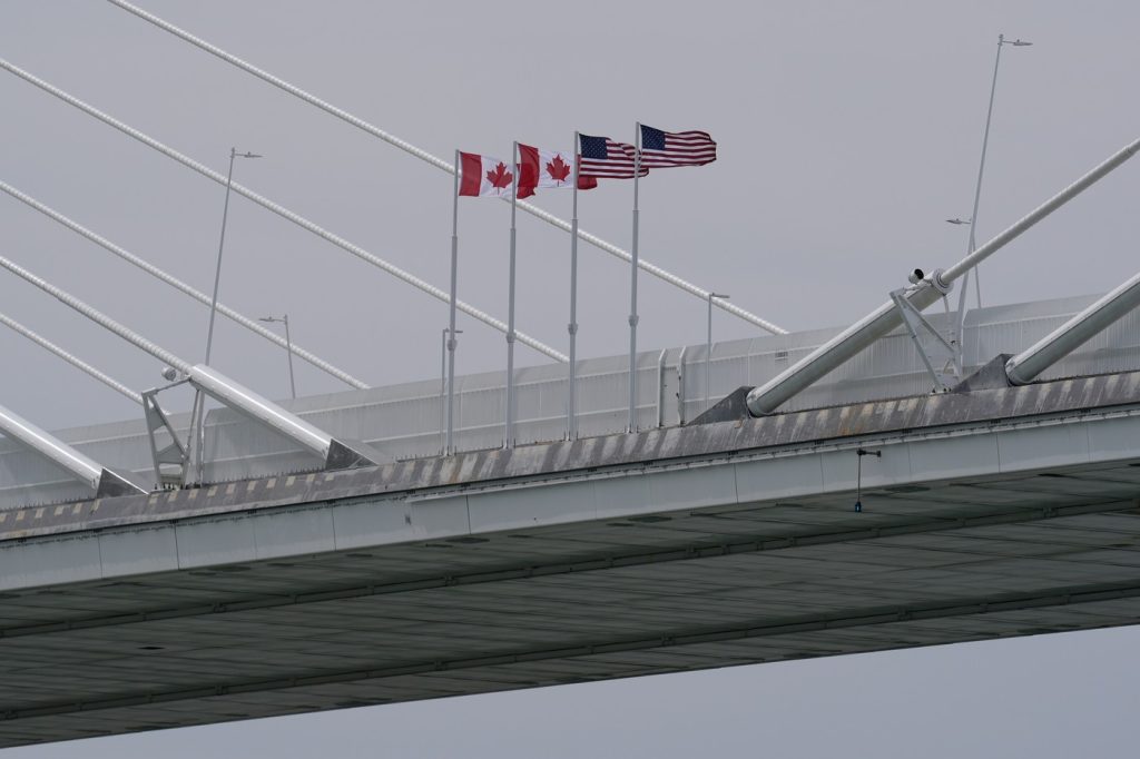SUA-Canada: Inaugurarea podului separată din cauza tarifelor Trump
