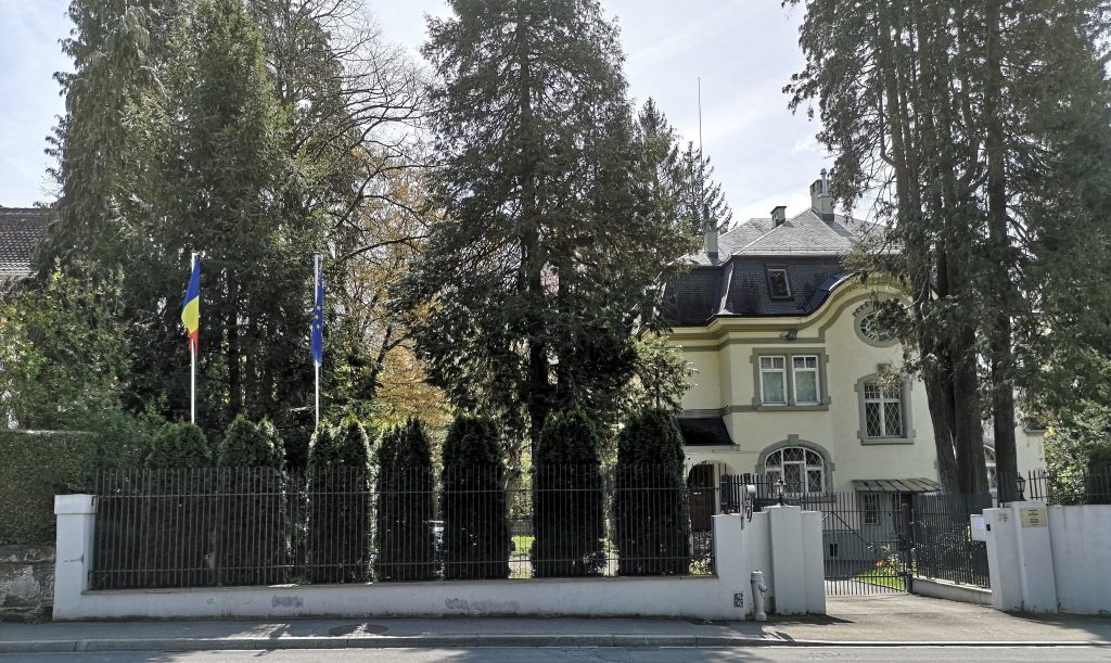 Incendiu lângă ambasada României în Elveția: poliția caută martori
