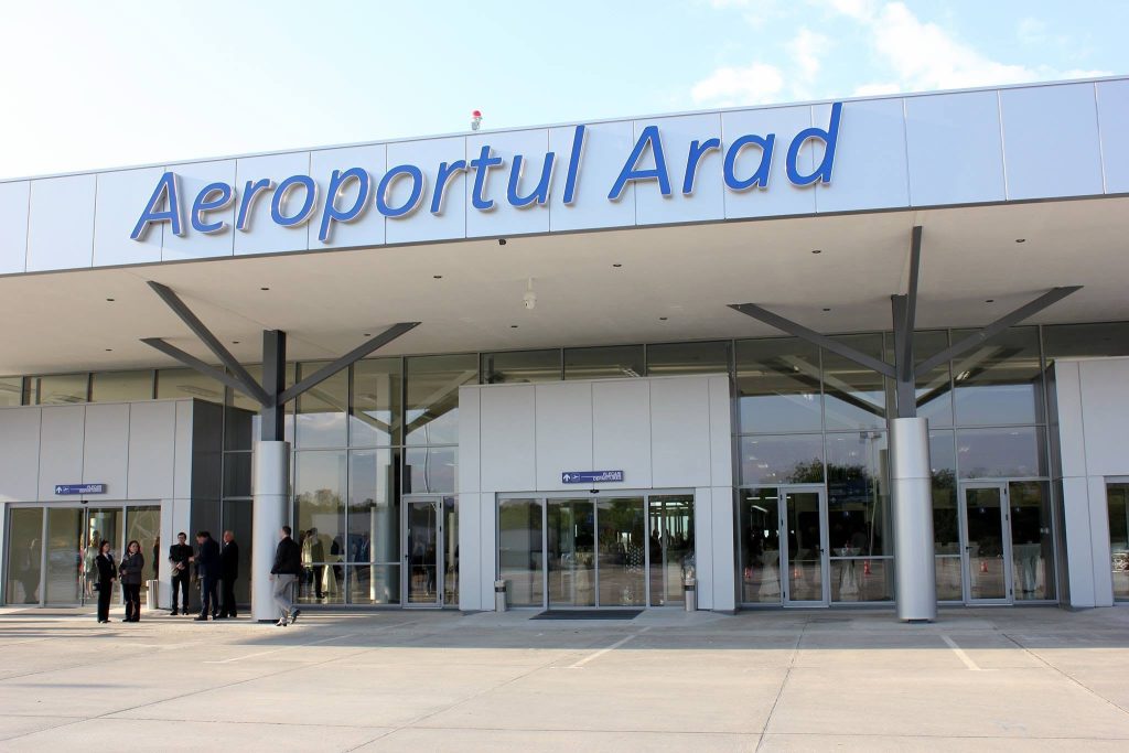 Aeroportul din Arad care a rămas fără kerosen pentru singura cursă săptămânală preia din toamnă zborurile de la Timișoara. Cum se va descurca atunci