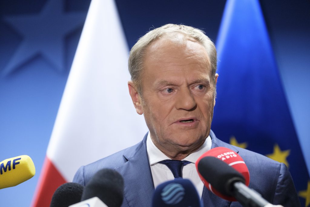 Avertismentul lui Donald Tusk, după o discuţie cu șeful NATO: „Următoarele şase luni vor fi decisive”