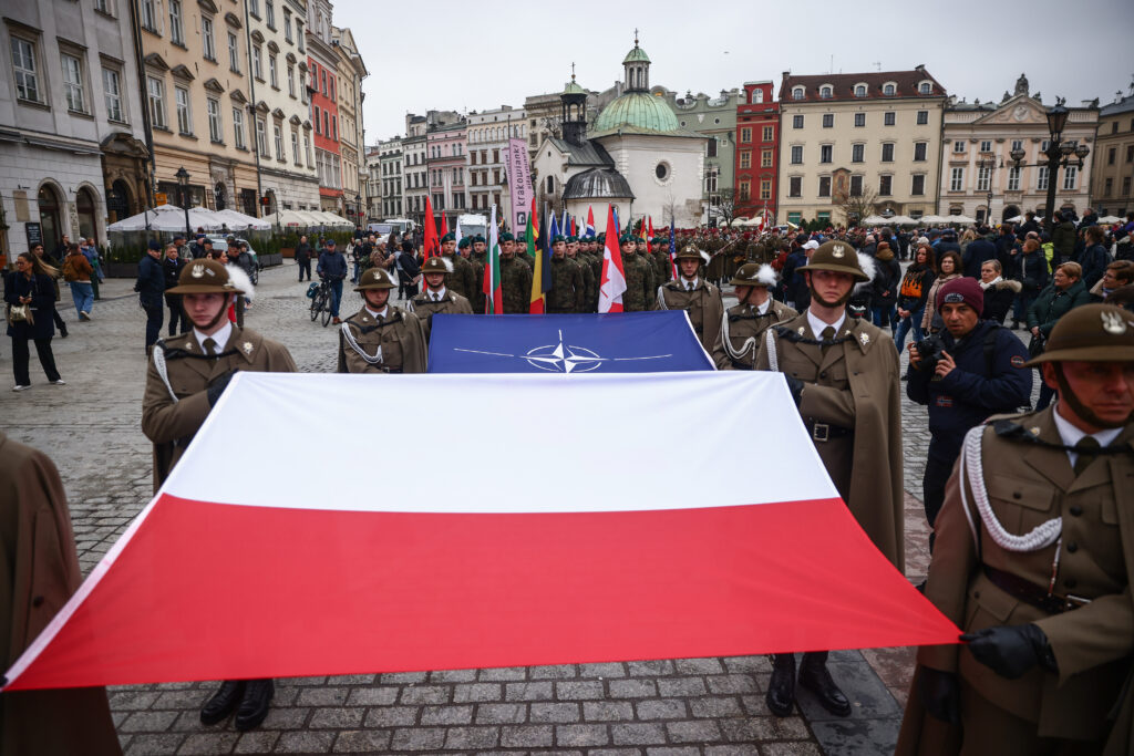 Polonia refuză armament nuclear pe teritoriul său, în ciuda Rusiei
