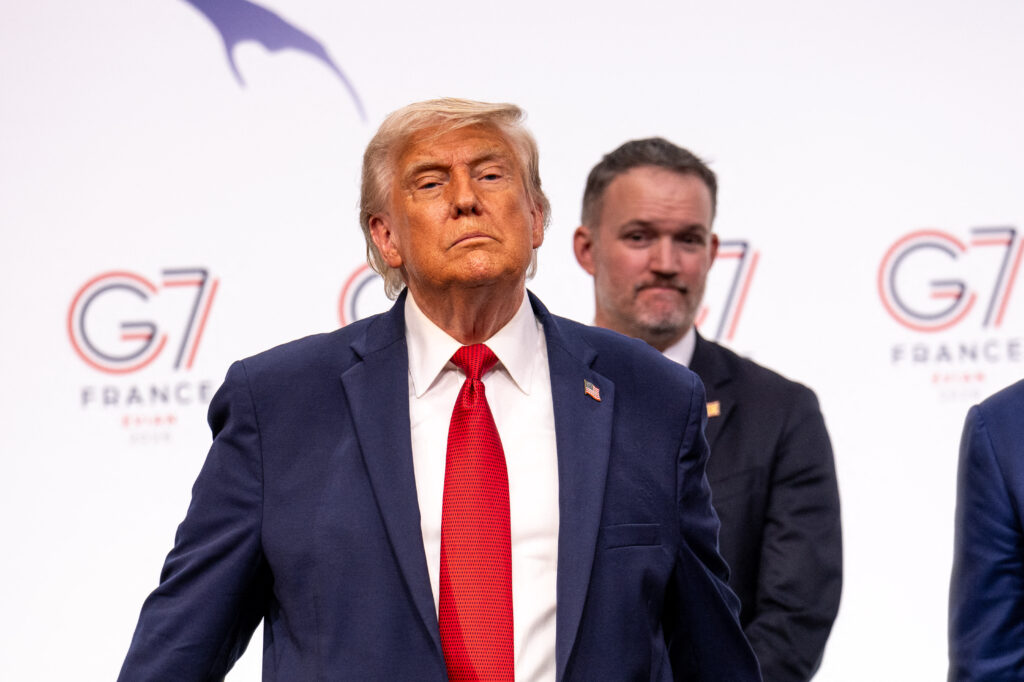 Trump schimbă geografia: redenumește un mare lac istoric al Americii de Nord. „Lacul Ontario” devine „Lacul America”