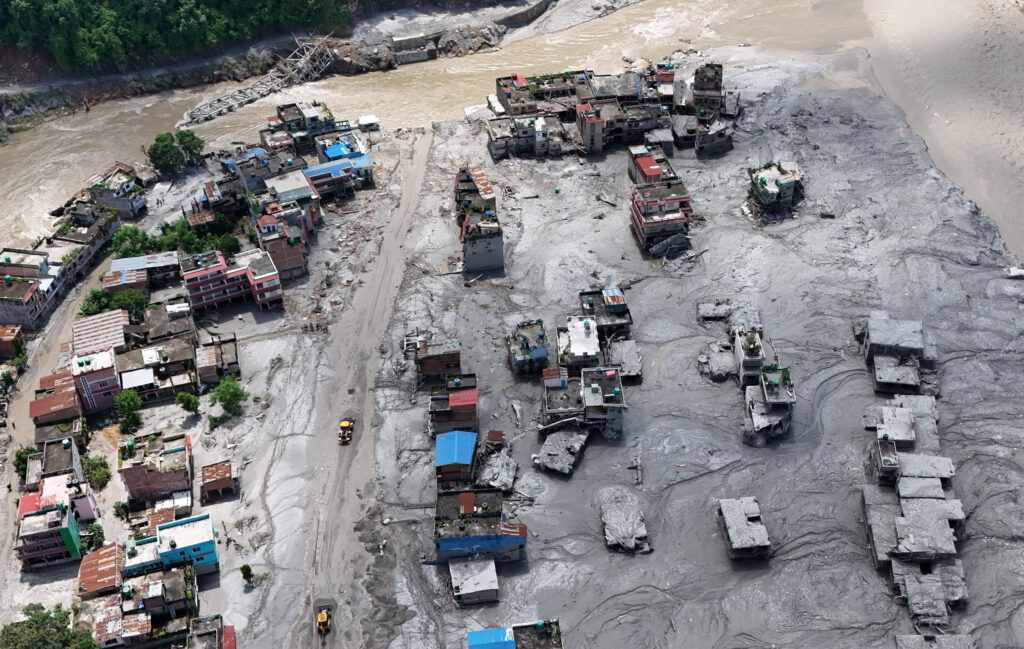 Inundații devastatoare în Nepal: UE oferă 2 milioane de euro