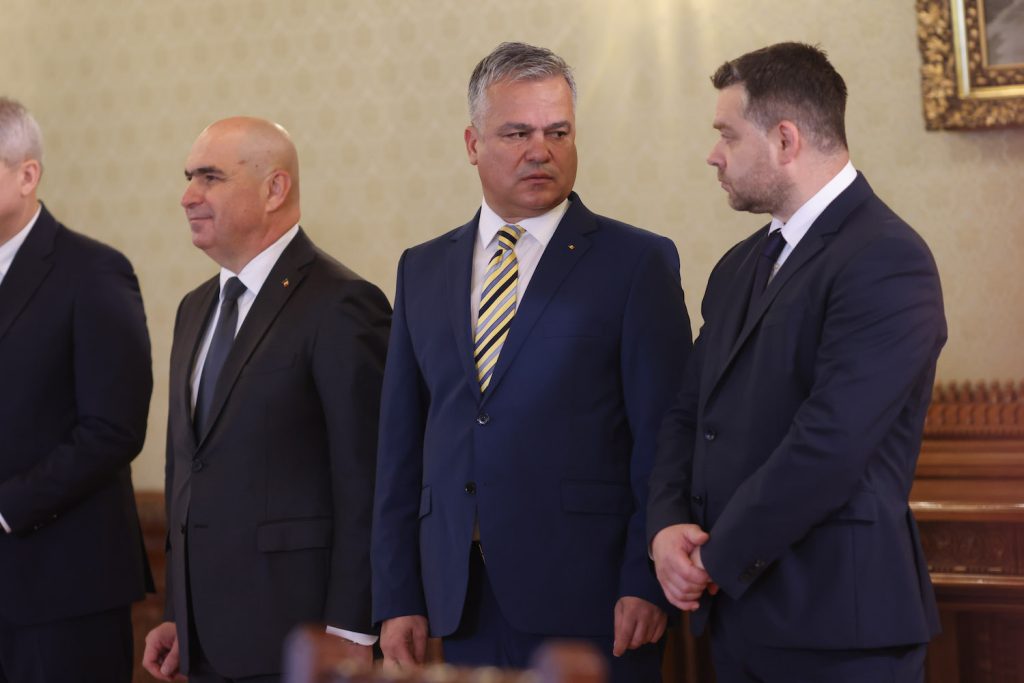 Curtea de Apel suspendă congresul PNL; Bolojan pierde patru procese